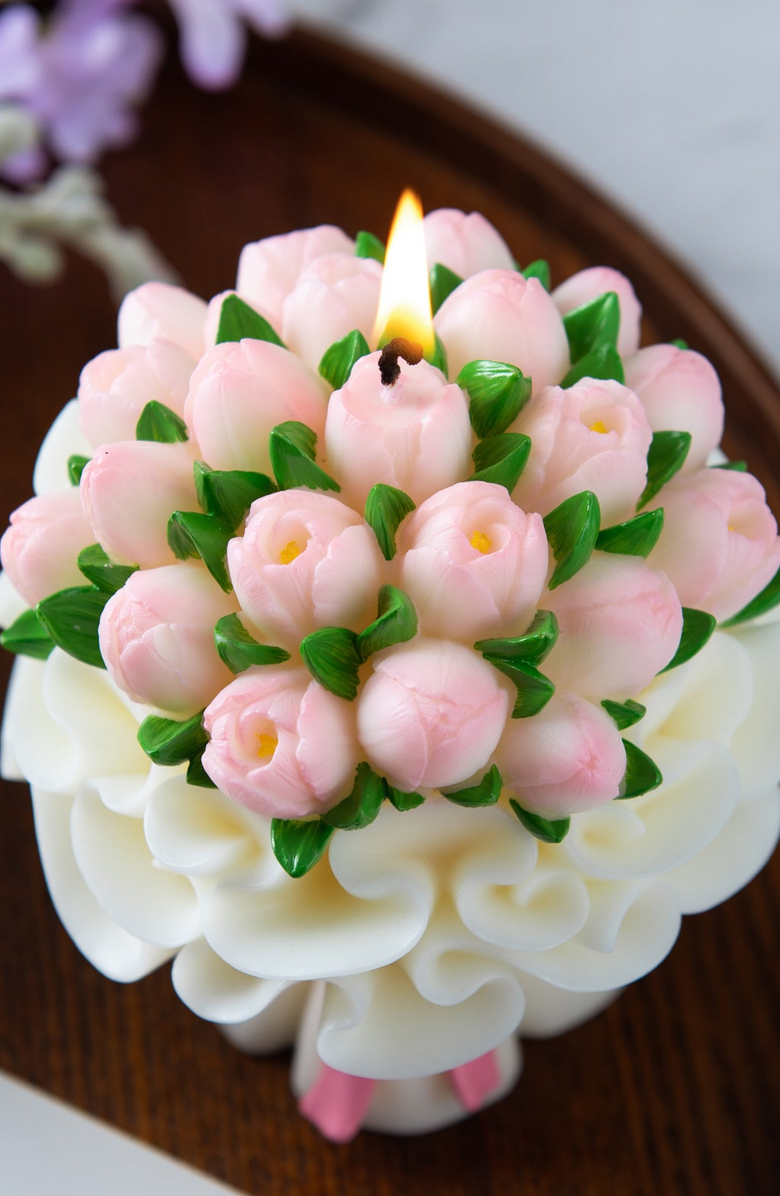 Southlake gifts Tulip Bouquet Candle, Alternate, color, Soft Pink / White