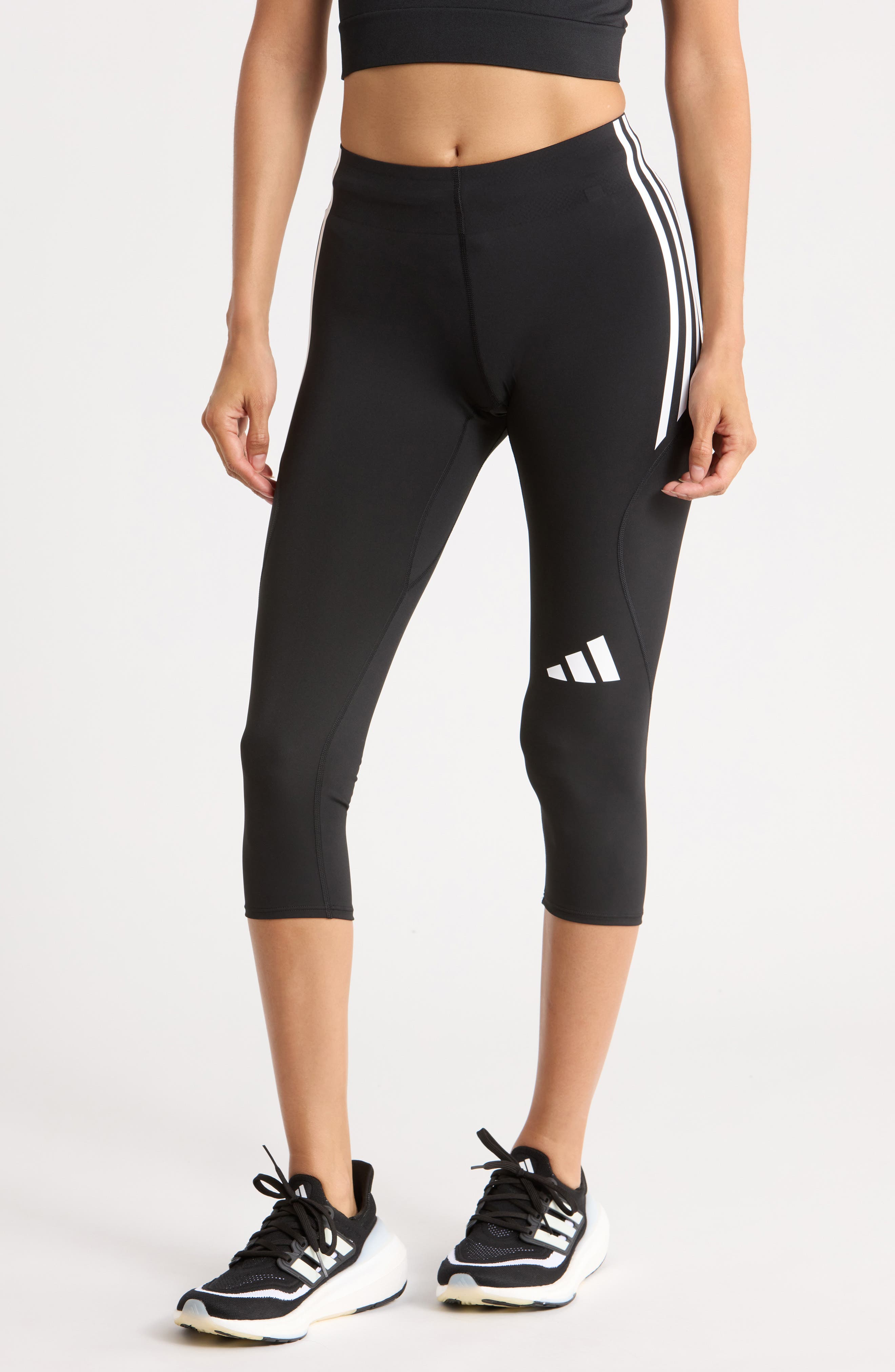 selected BLACK/