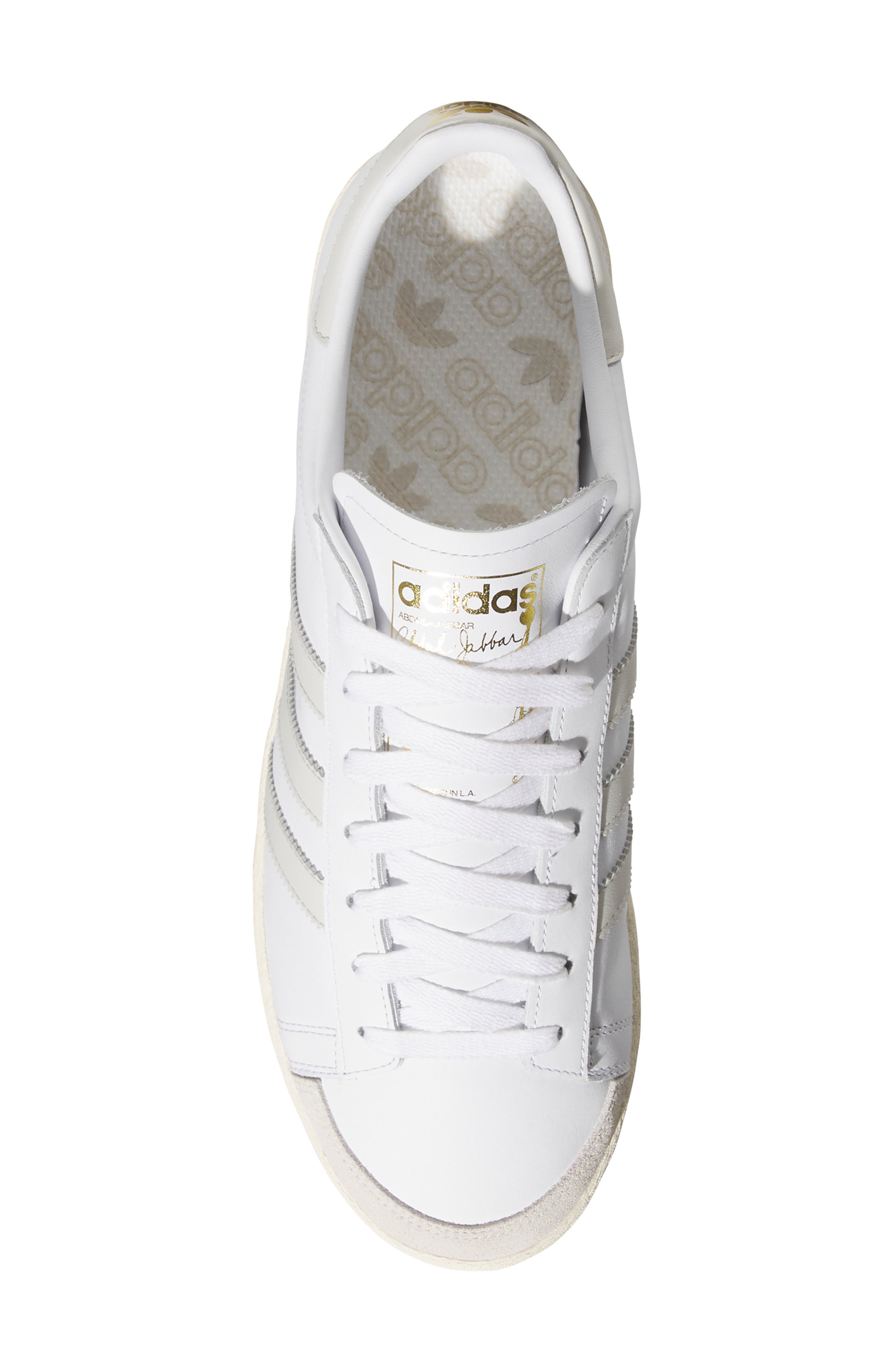 adidas Gender Inclusive Jabbar Low Basketball Sneaker, Alternate, color, White/ Orbit Grey/ Cream White