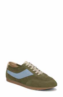 LA Runner Sneaker