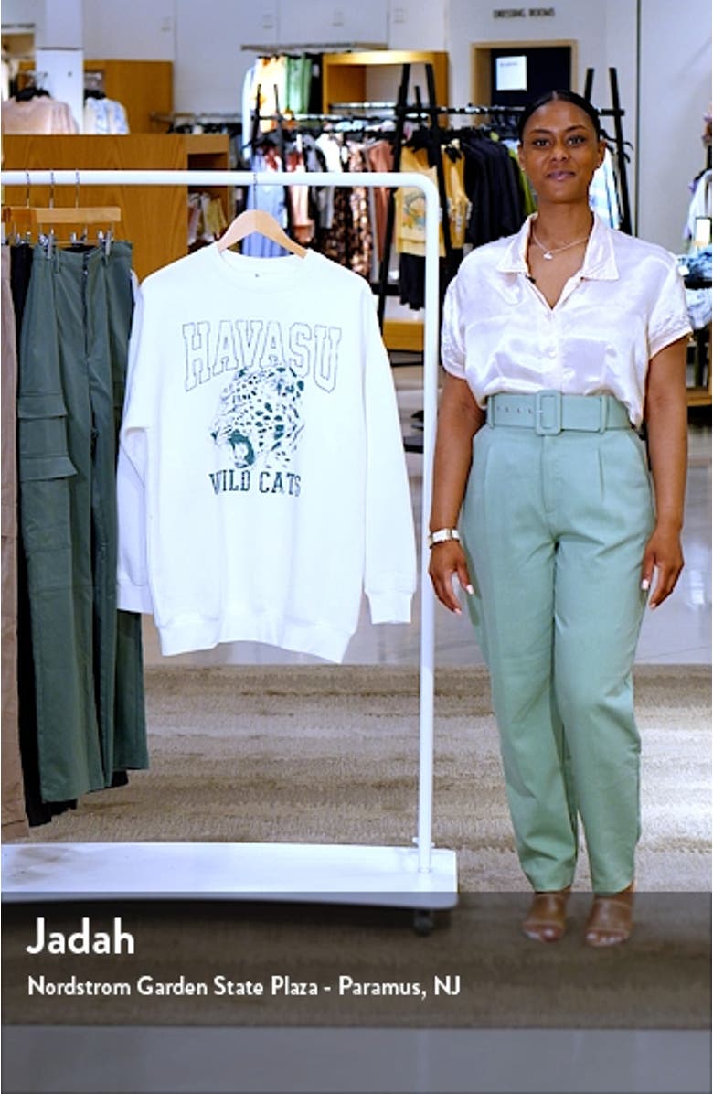 Oversize Graphic Crewneck Sweatshirt, sales video thumbnail