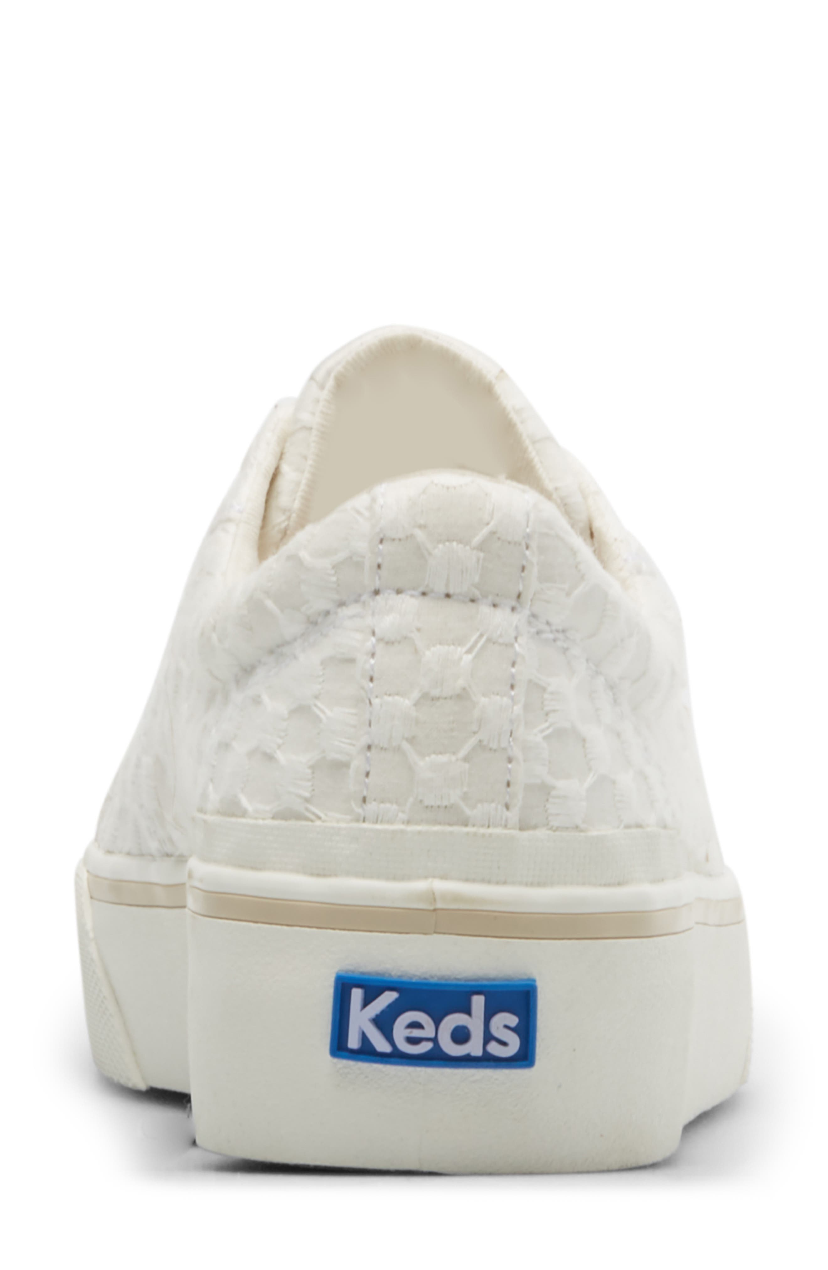 Keds<sup>®</sup> Jump Kick Duo Dot Platform Sneaker, Alternate, color, 