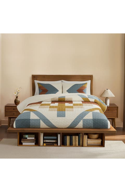 Carico Lake Quilt & Pillow Shams Set
