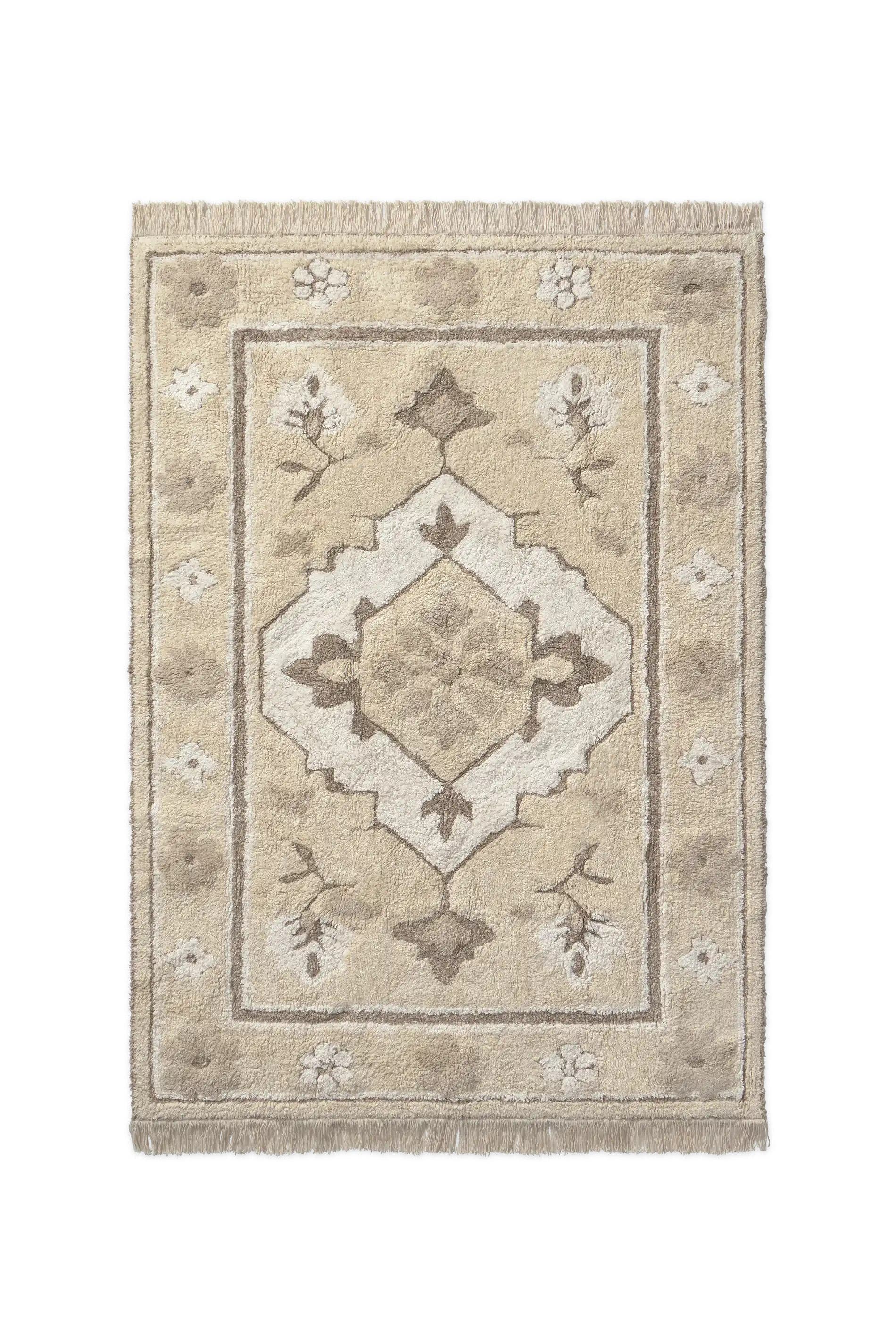 Natural, Vanilla, Beige Dot