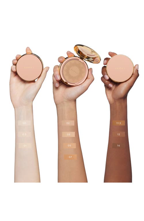 Gucci Mattifying Face Powder With 18-hour Wear