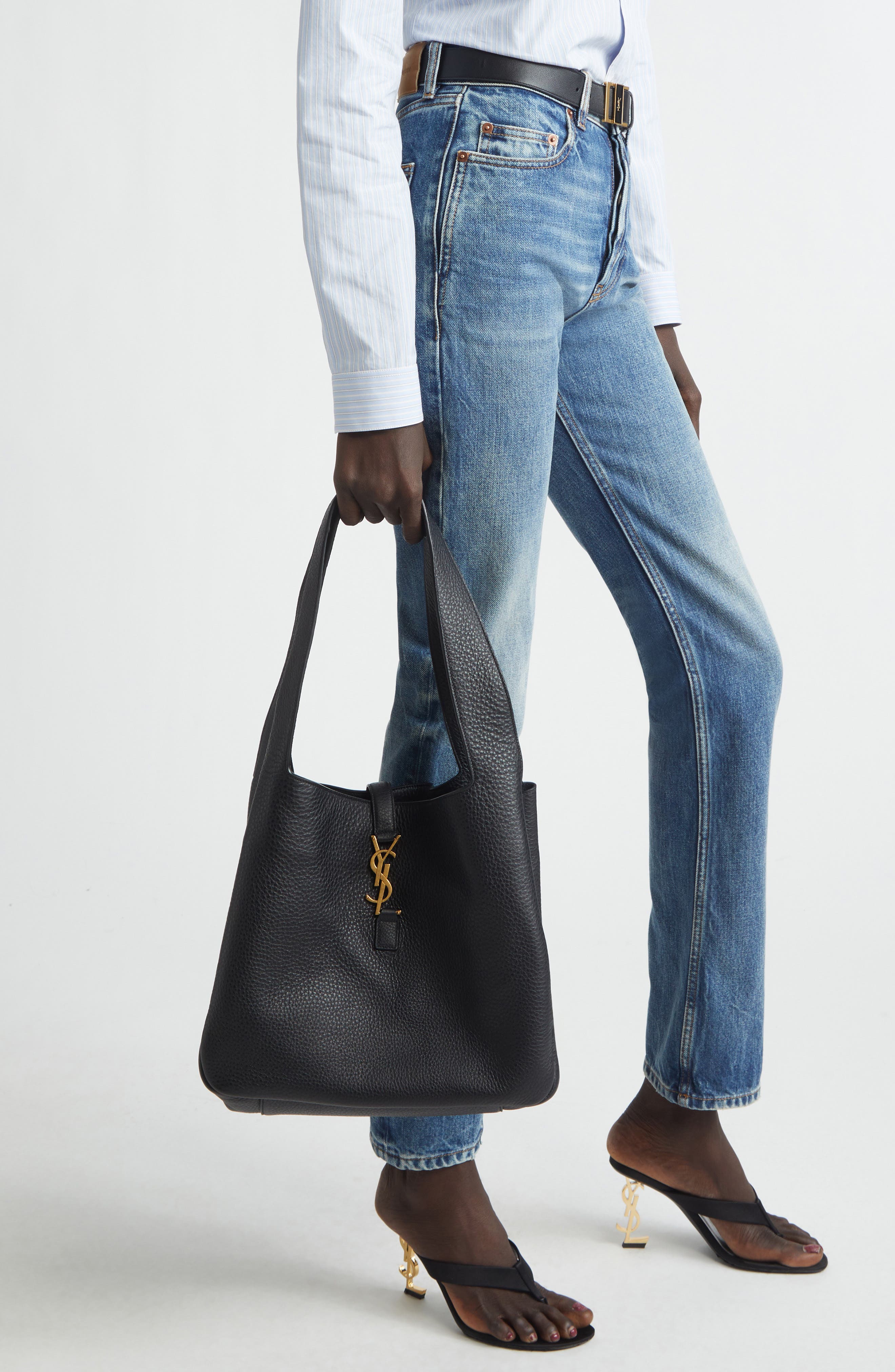 Saint Laurent Le 5 À 7 Bea Leather Tote, Alternate, color, 1000 Noir