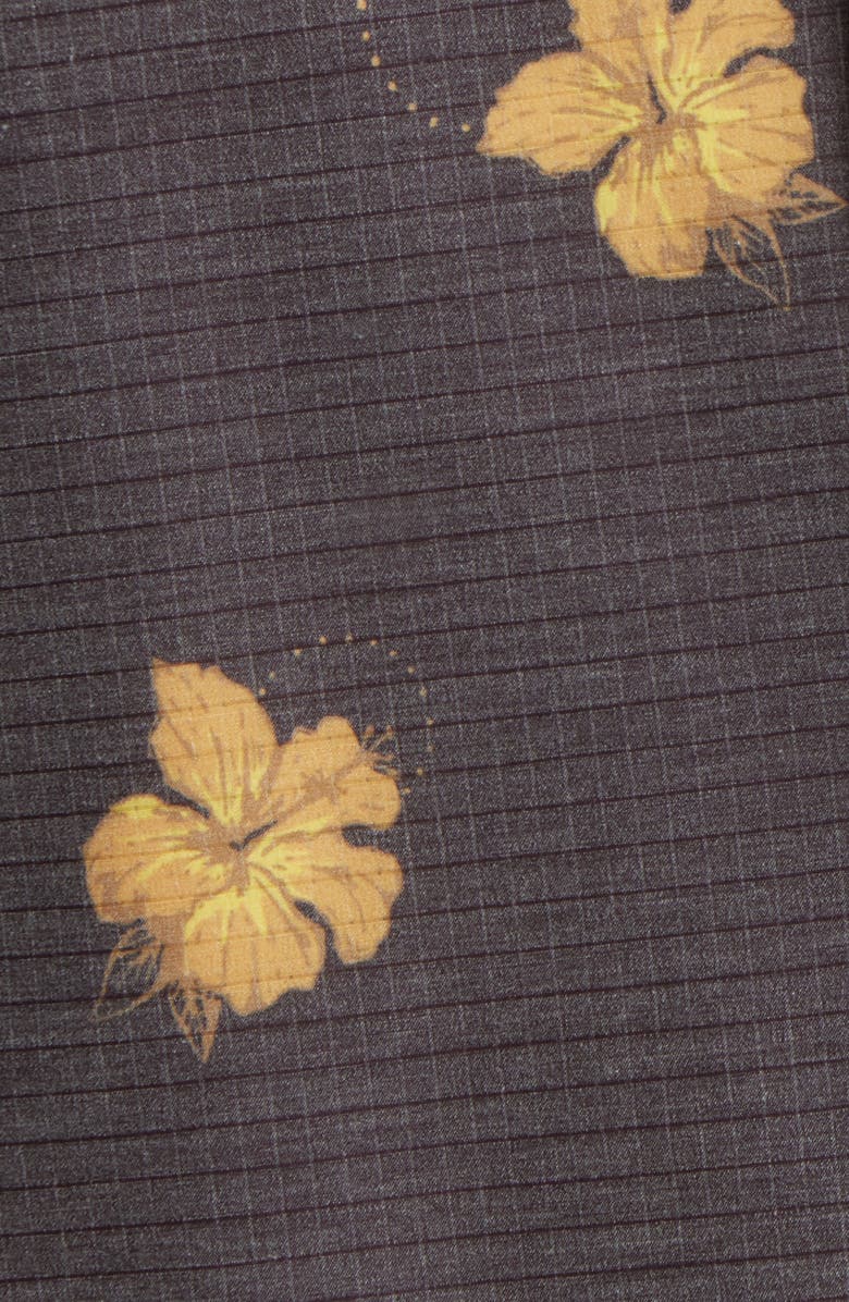 Rip Curl Sessions Aerotech Short Sleeve Performance Button-Up Shirt, Alternate, color, Washed Black