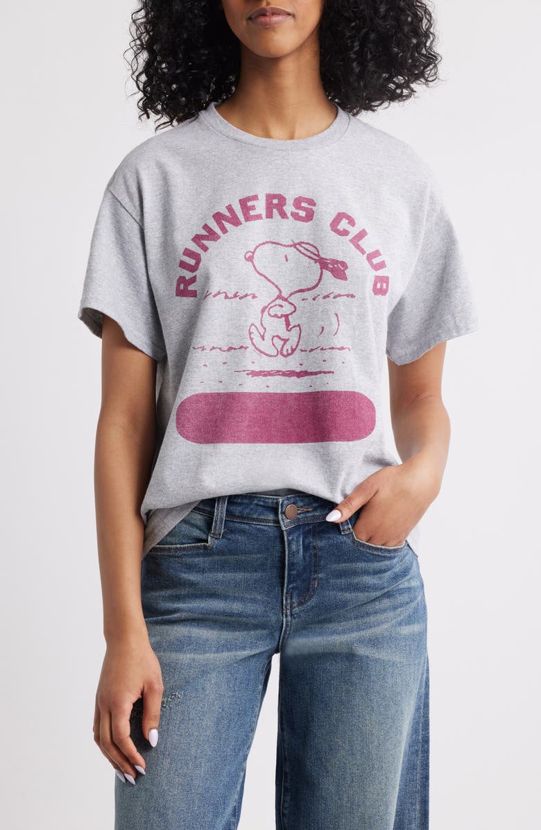 Junk Food Peanuts<sup>®</sup> Runners Club Cotton Graphic T-Shirt, Main, color, Sport Grey