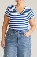 Universal Standard Ashley V-Neck T-Shirt