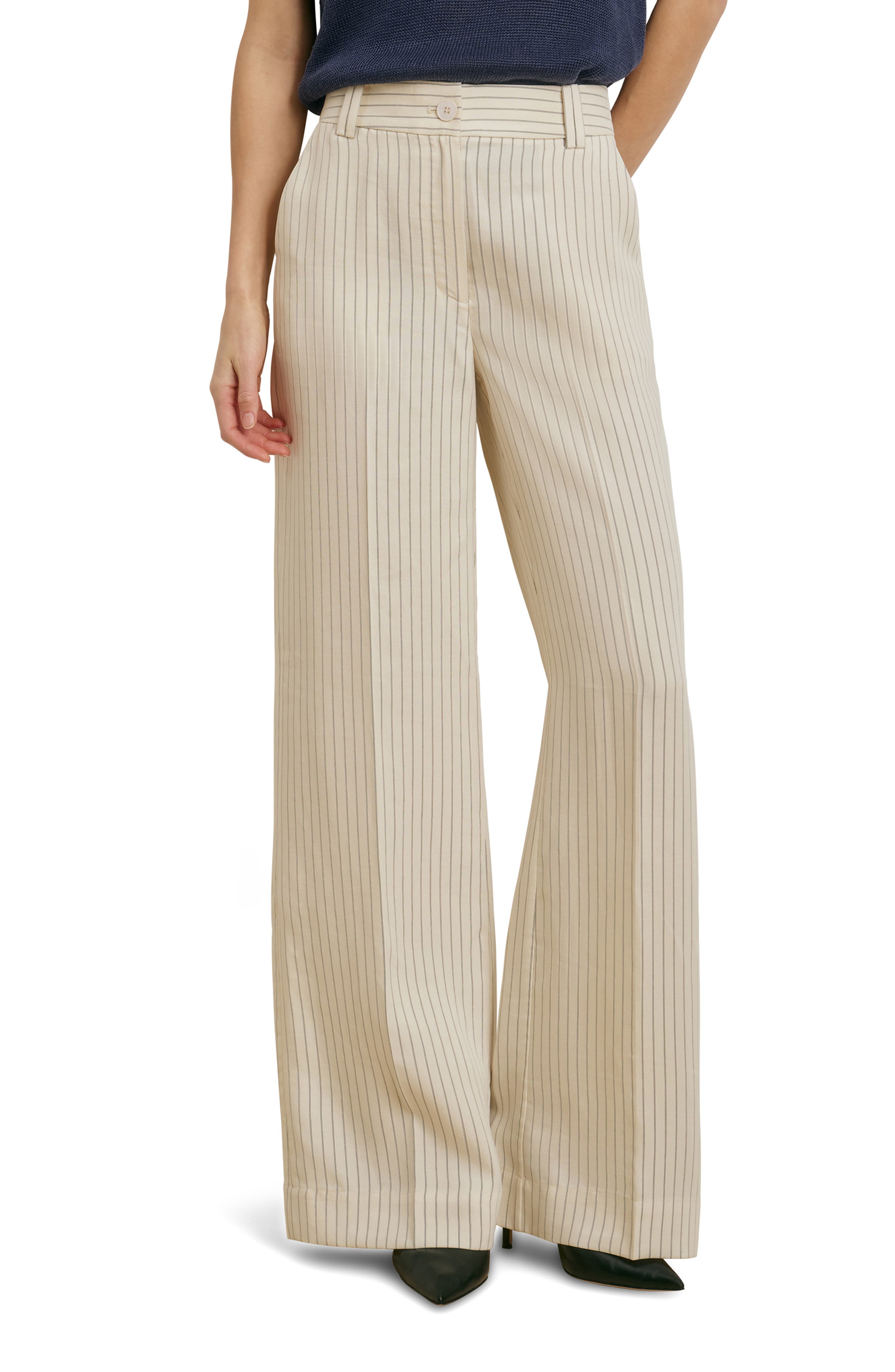 CREAM PINSTRIPE