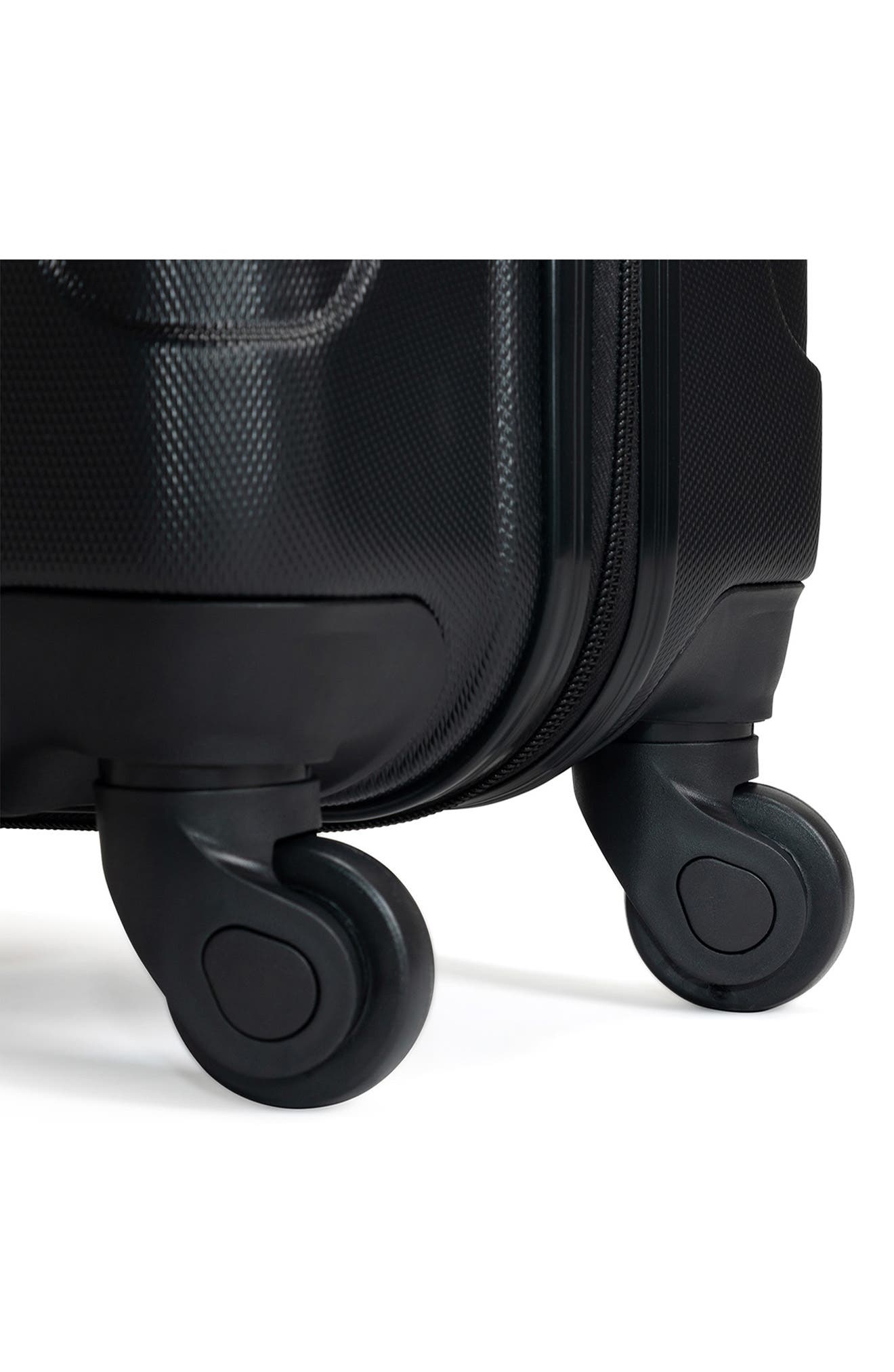 Kenneth Cole Reaction Out of Bounds Collection 20" Lightweight Hardside 4-Wheel Spinner Carry-On Luggage, Alternate, color, Black