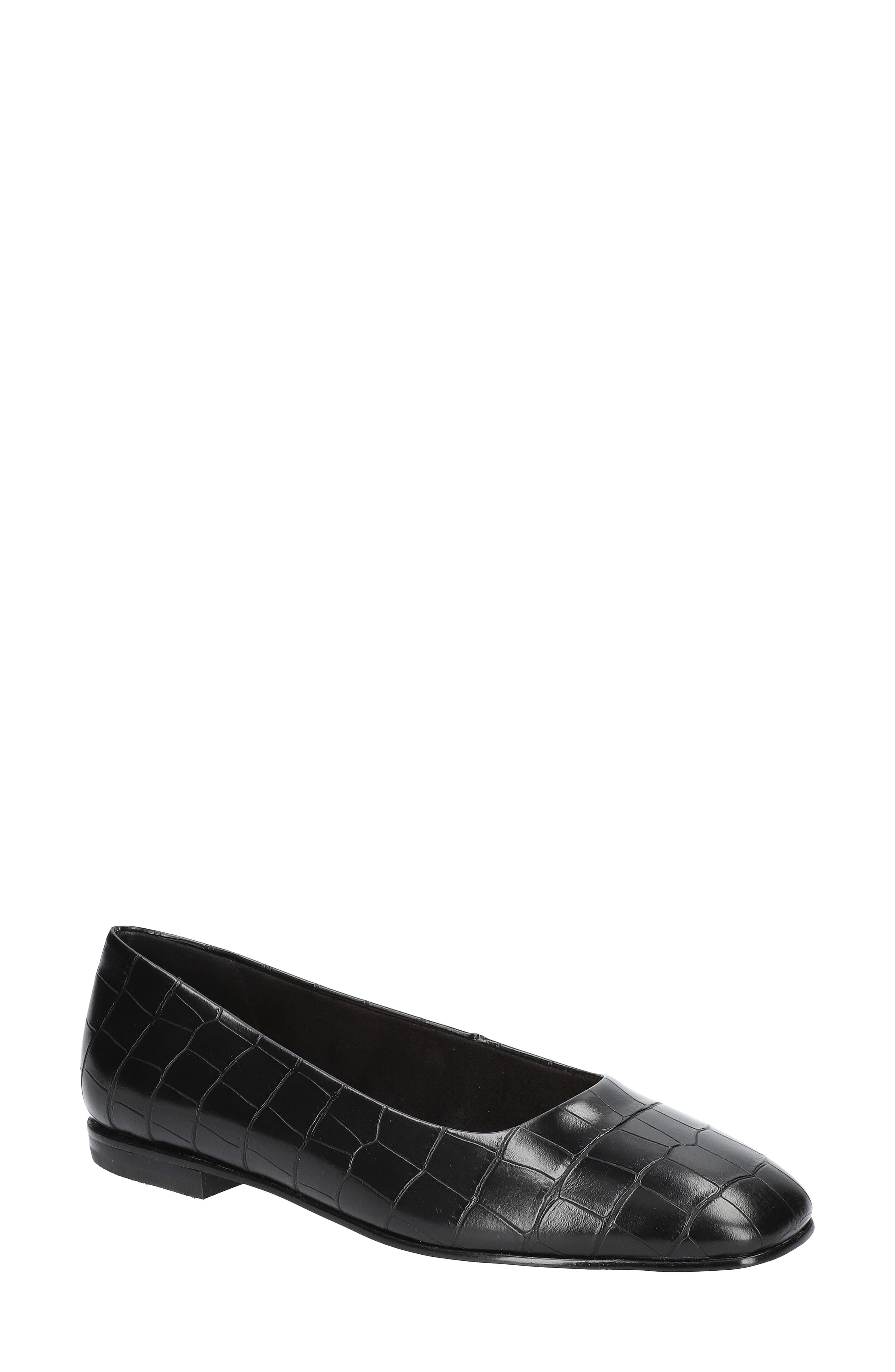 Bella Vita Kimiko Flat, Main, color, Black Croco