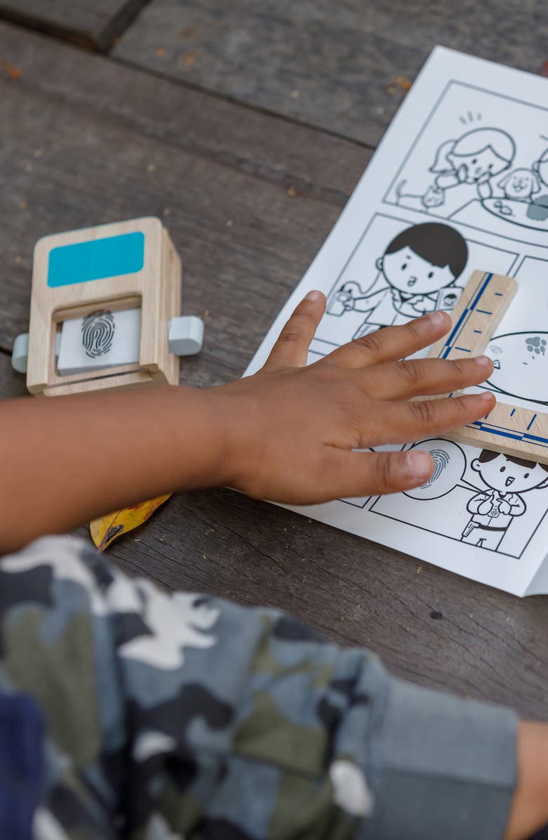 PlanToys<sup>®</sup> Secret Agent Playset, Alternate, color, Assorted