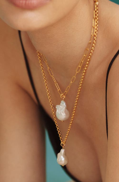 Monica Vinader Large Baroque Pearl Pendant Charm In Gold
