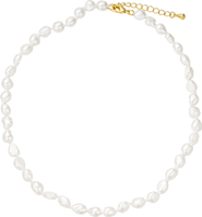Untamed Petals Alyx Freshwater Pearl Necklace