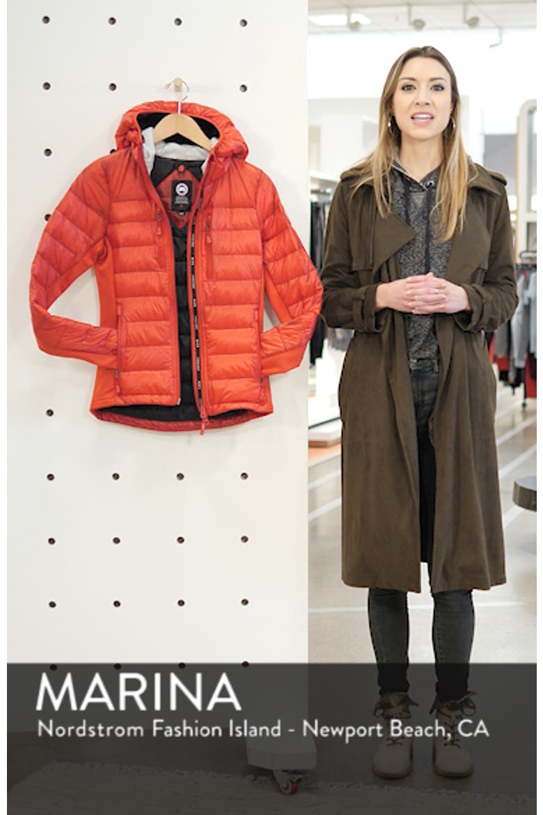 Hybridge Lite Hooded Packable Down Jacket video