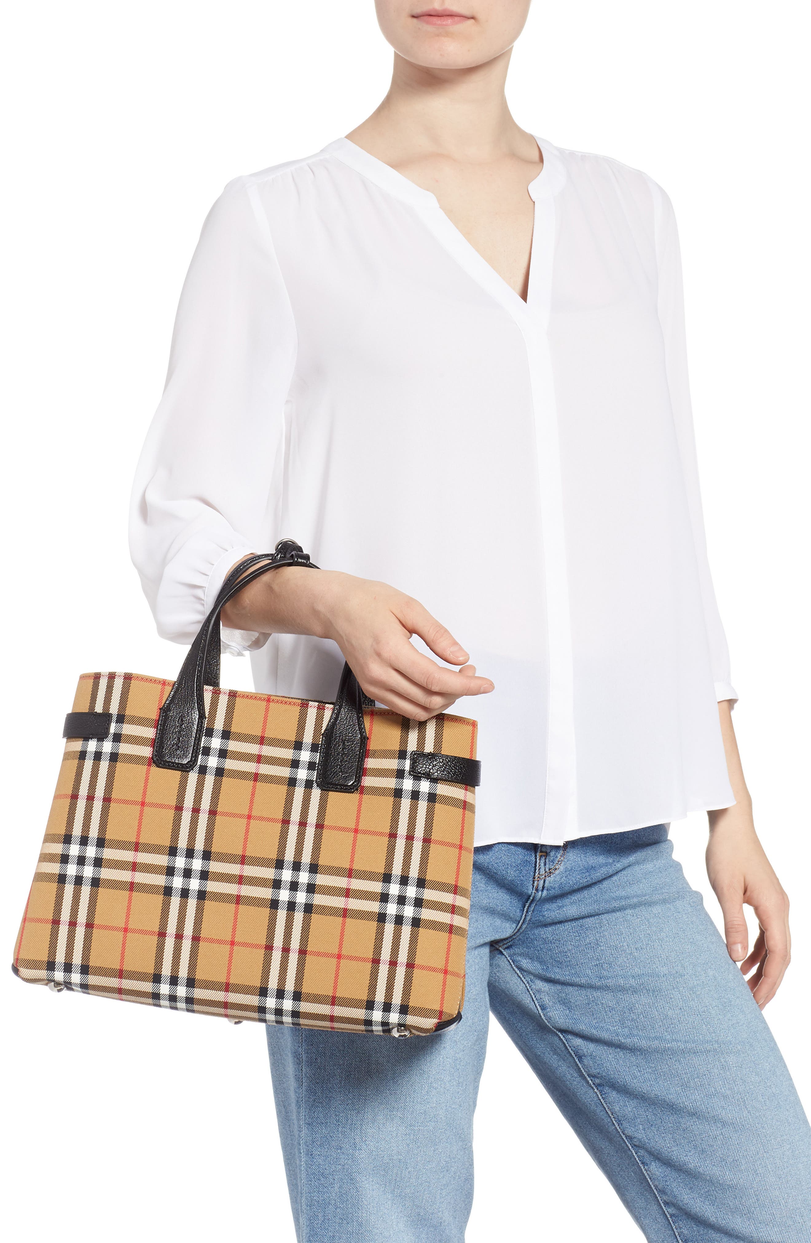 Burberry Medium Banner Leather Tote, Alternate, color, 