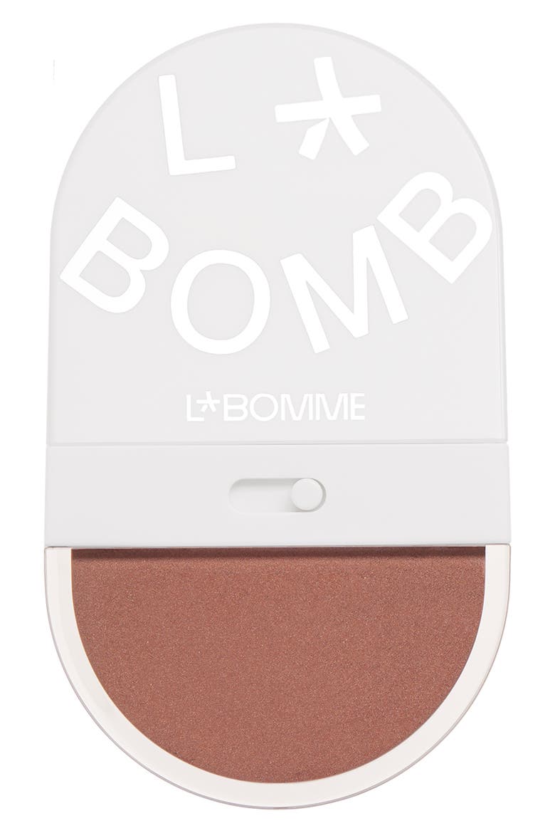 La Bomb Highlighting Powder video