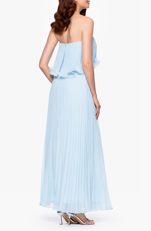 BETSY & ADAM BETSY & ADAM PLEATED STRAPLESS CHIFFON GOWN 
