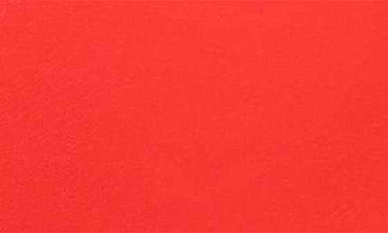 57 ROUGE FEU