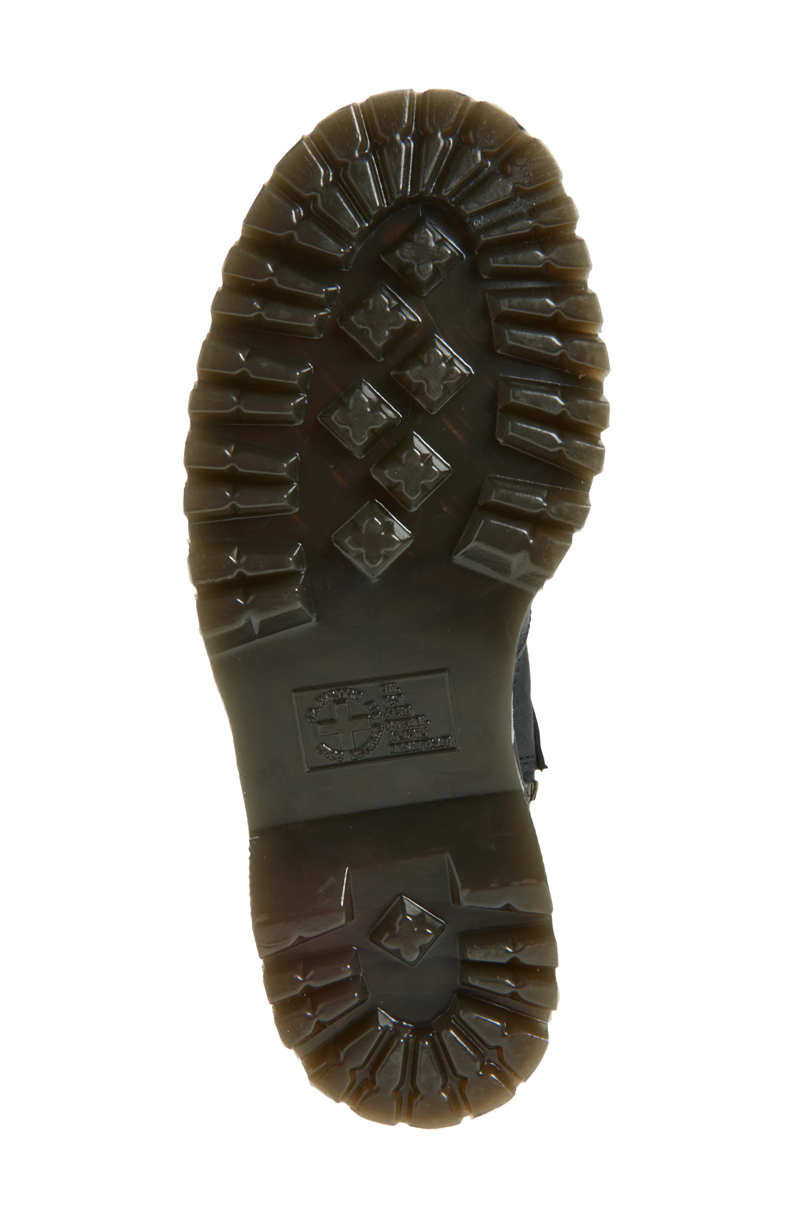 Dr. Martens Jadon Hinge Lug Sole Boot, Alternate, color, Black