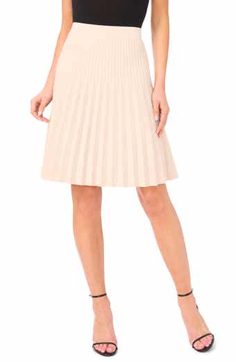 Pleated Knit Skirt