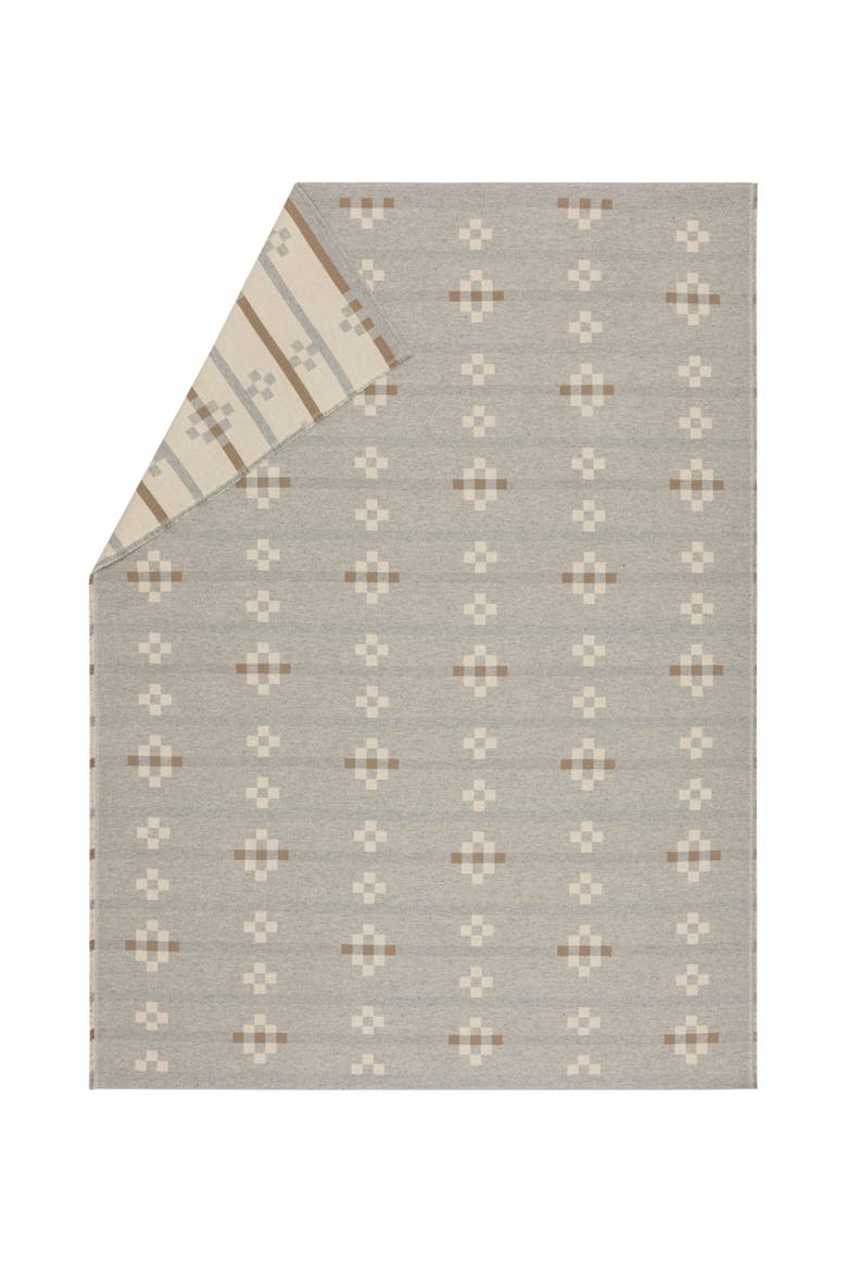Amber Quilt Throw, Main, color, Grey