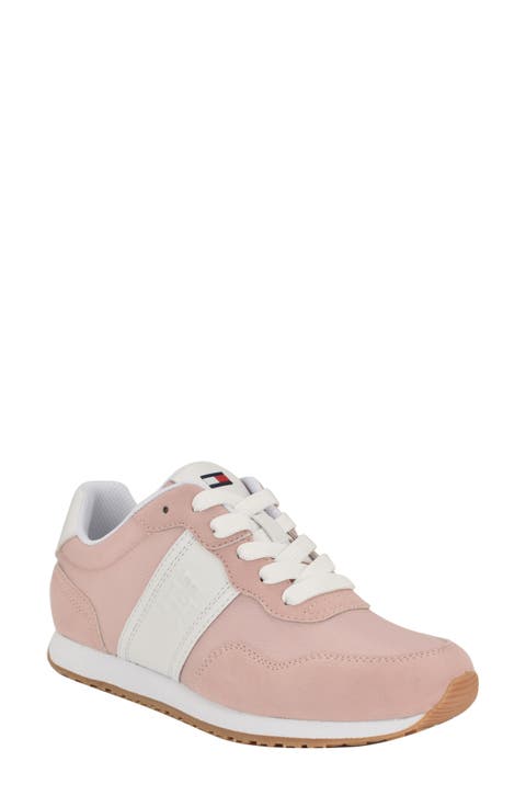 Cameo Sneaker (Women)