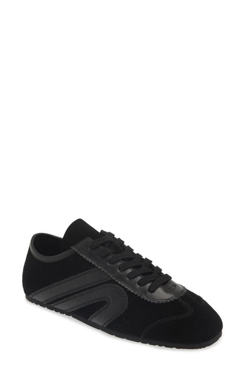 Aleta Sneaker (Women)