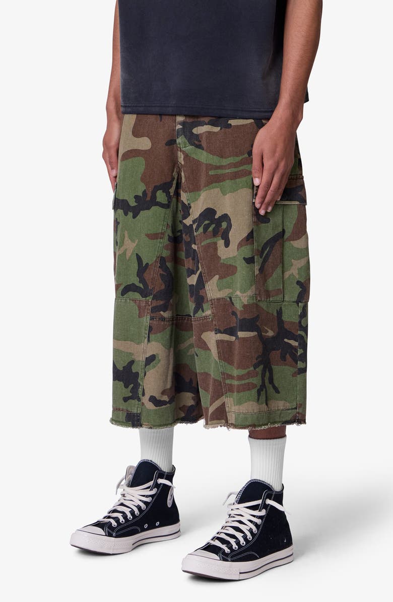 mnml Extralong Cotton Cargo Shorts, Alternate, color, Camo