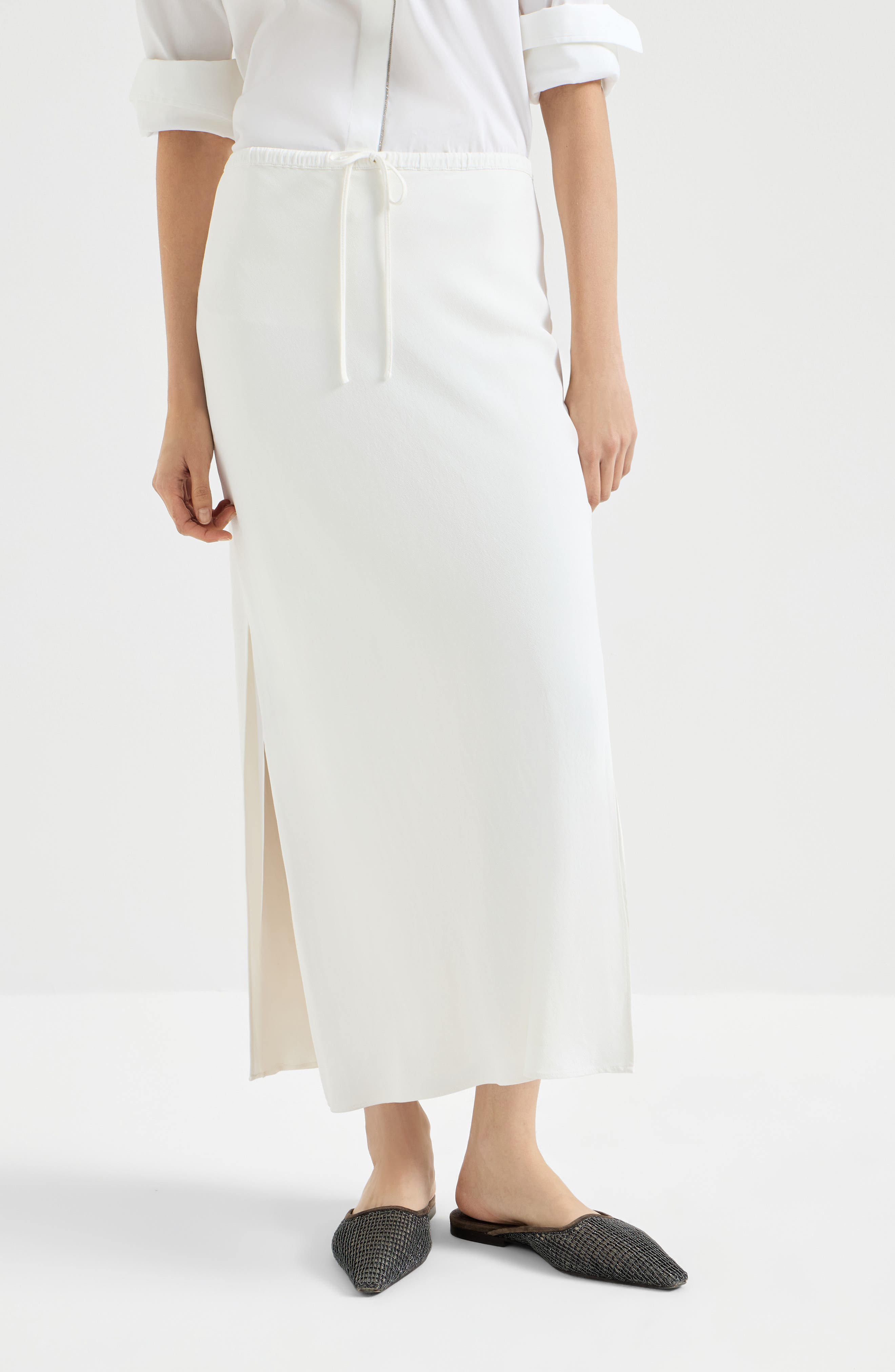 Fluid skirt