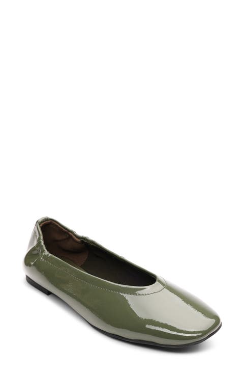 Gigi Ballet Flat (Women)