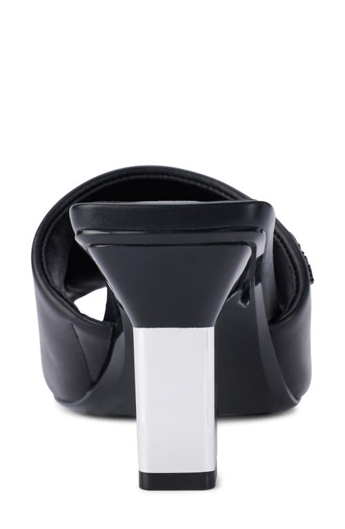 Dkny Kelley Sandal In Black