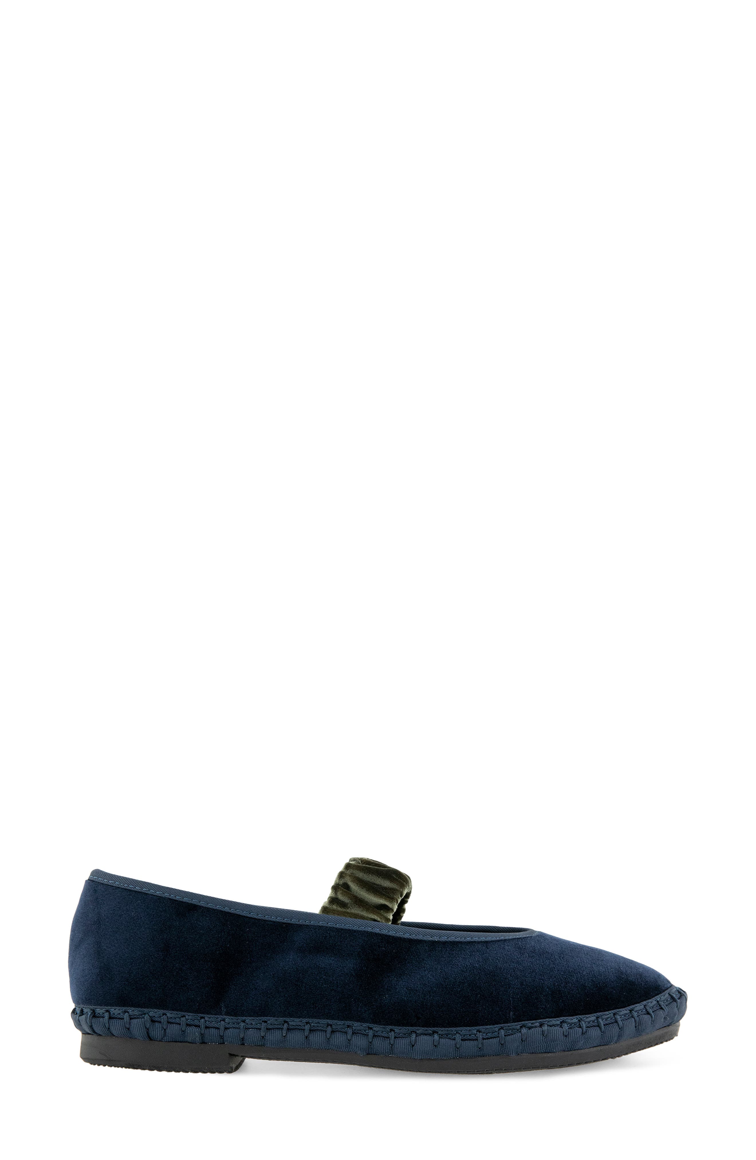 Fiona Mary Jane Flat, Alternate, color, NIGHT