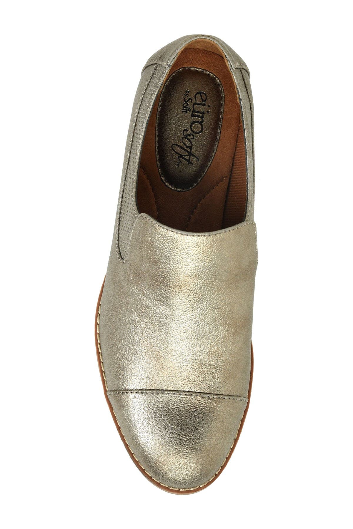 EUROSOFT Wavery Metallic Cap Toe Loafer, Alternate, color, 
