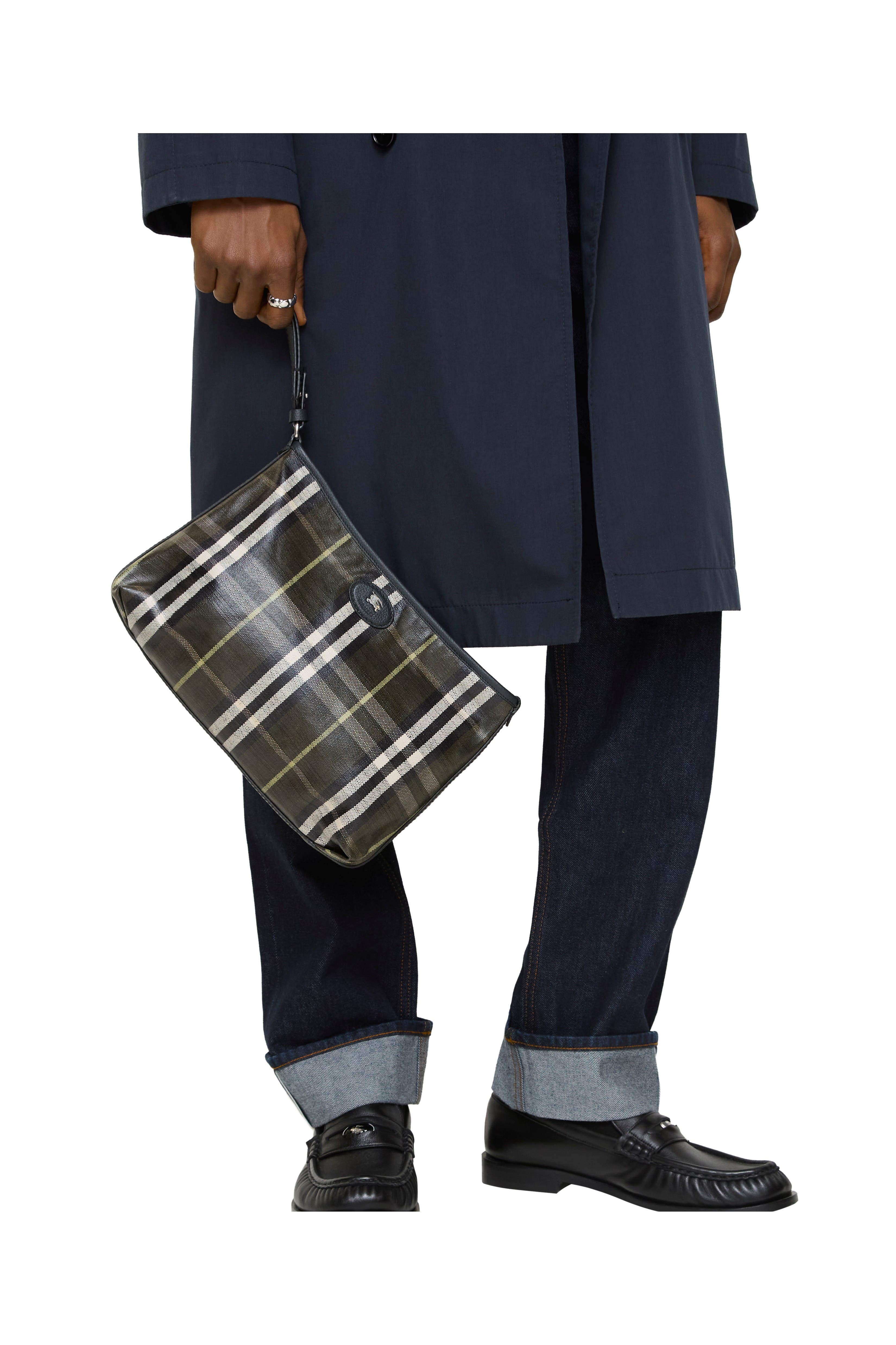 Burberry Highlands Pouch, Alternate, color, Thicket Green