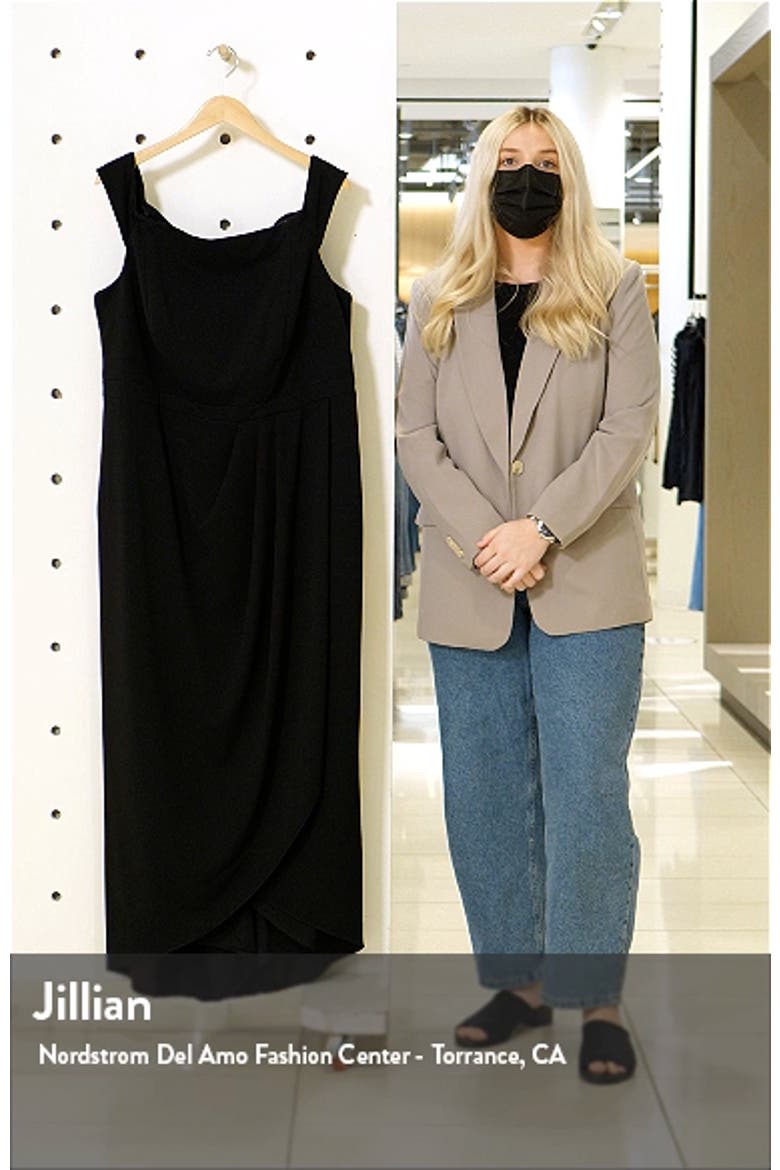 Xscape Tulip Hem Gown video