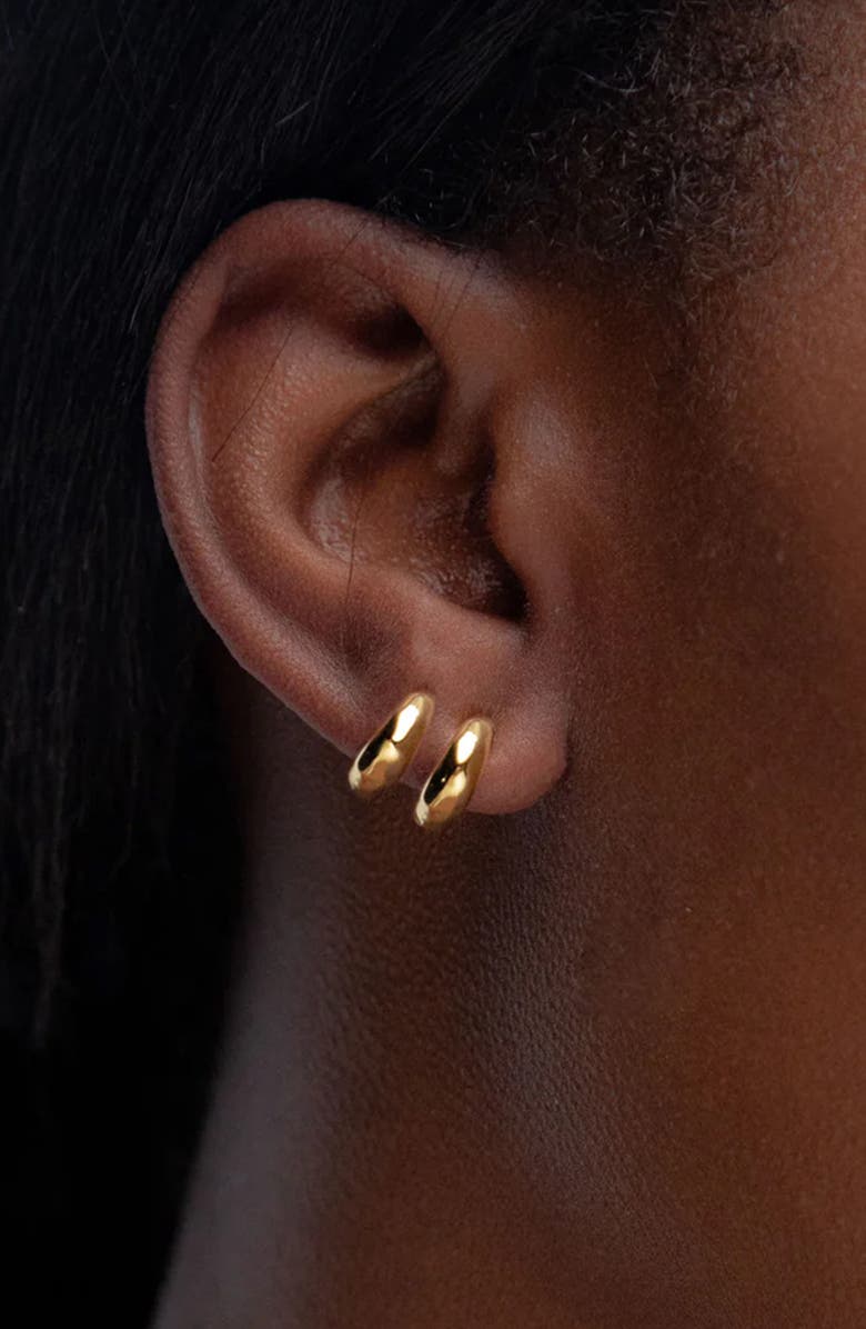 YOJ Aalto Mini Hammered Hoop Earrings, Alternate, color, Gold