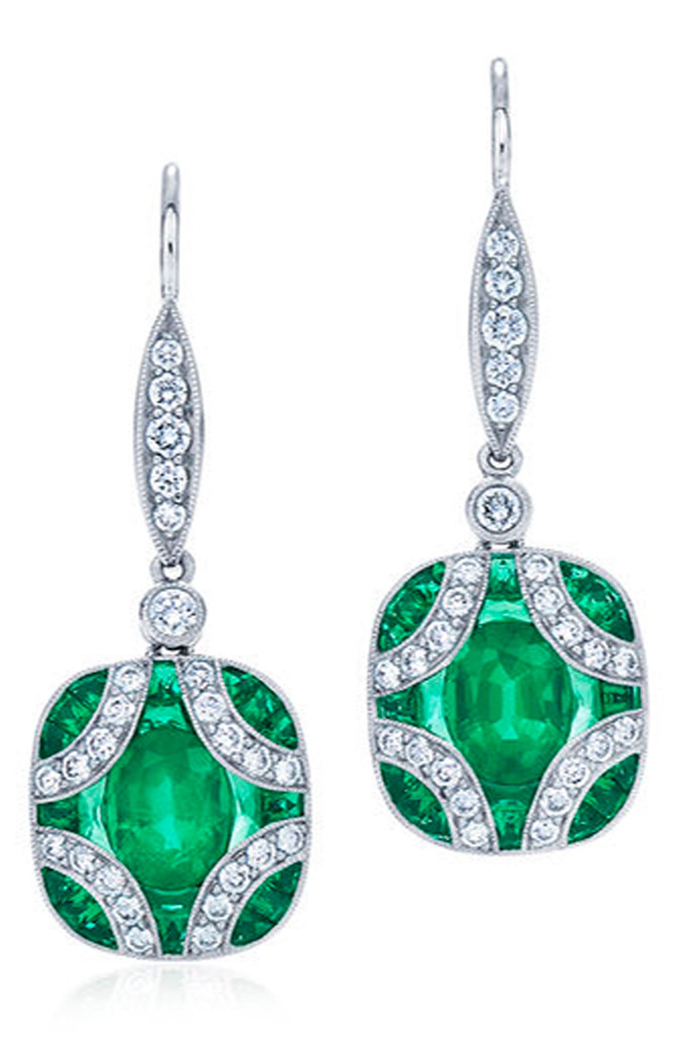 selected WHITE GOLD/ EMERALD/ DIAMIOND