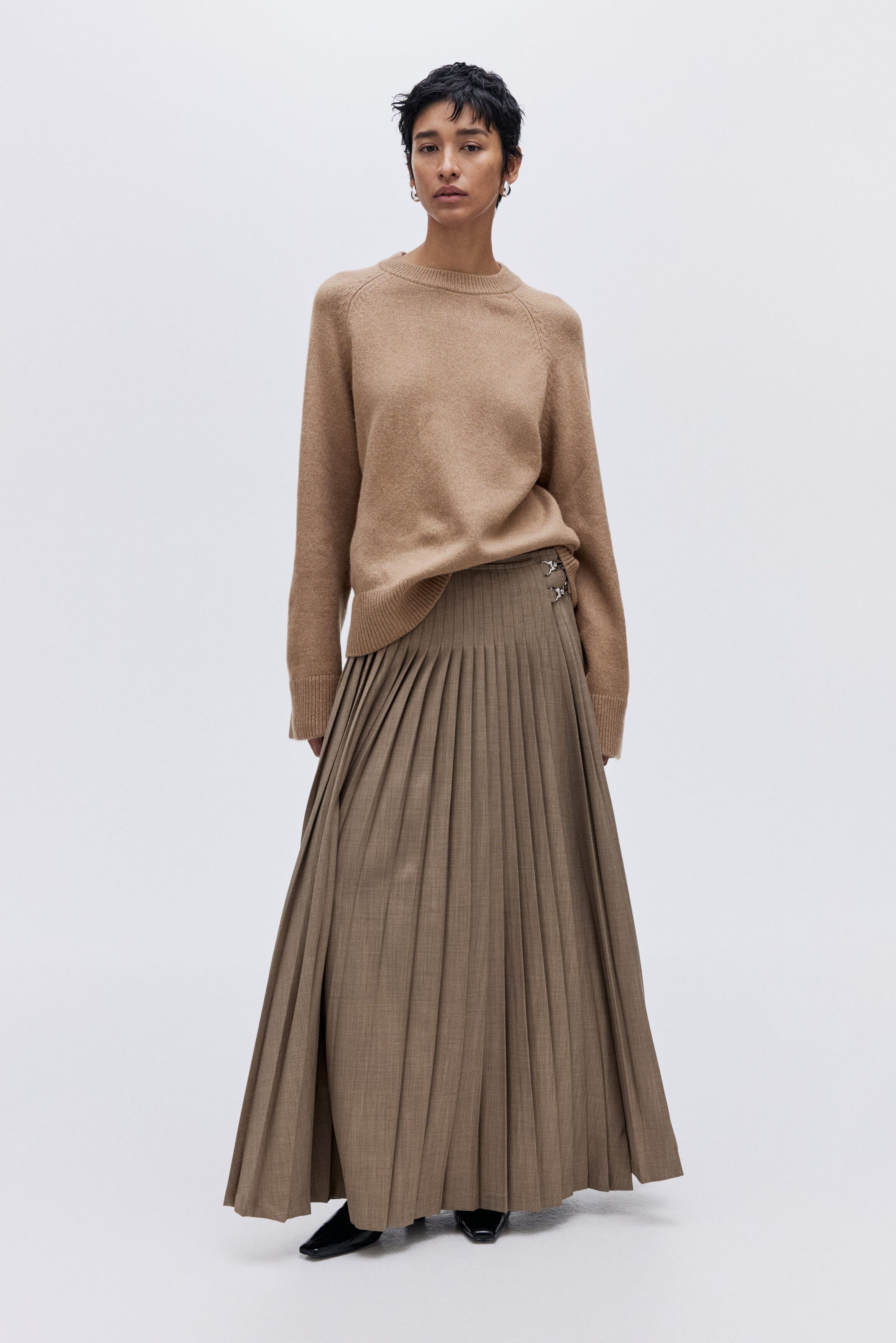 selected Dark beige