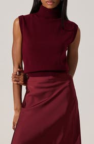 ASTR the Label Avah Turtleneck Wool Blend Sweater Vest