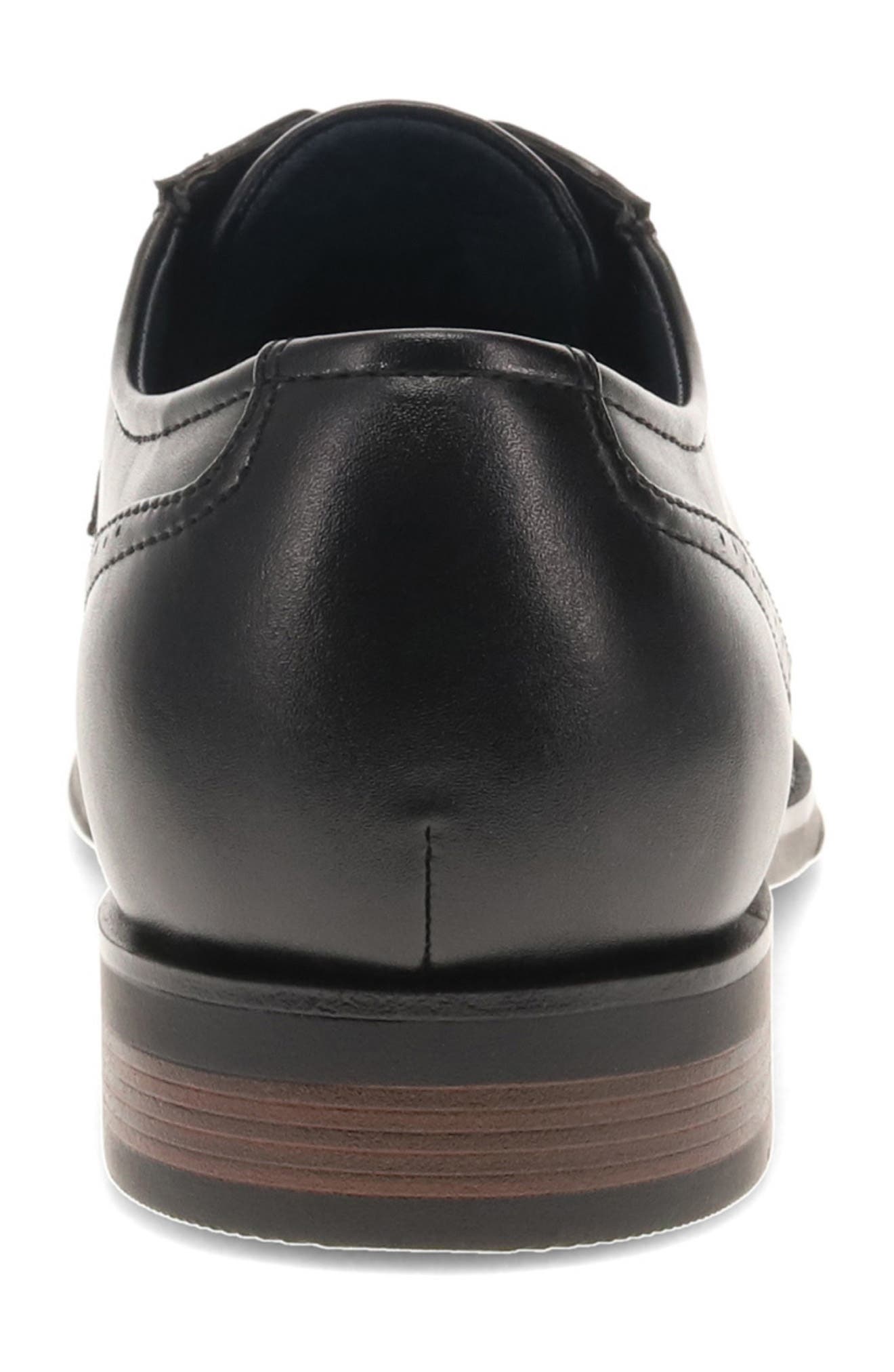 Dockers<sup>®</sup> Elmer Moc Toe Oxford, Alternate, color, Black