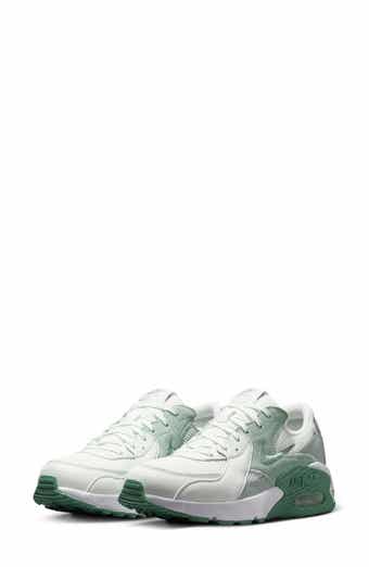 Nike Air Max Excee Sneaker