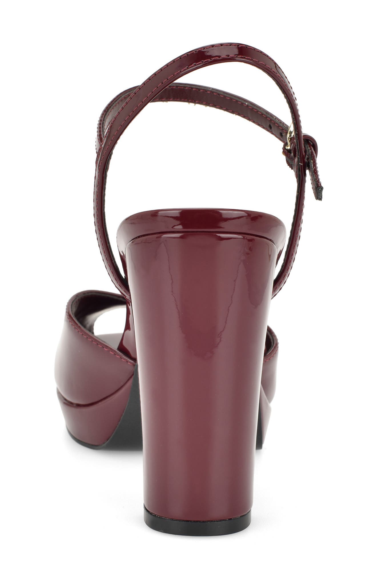 Elanna Sandal, Alternate, color, WINE