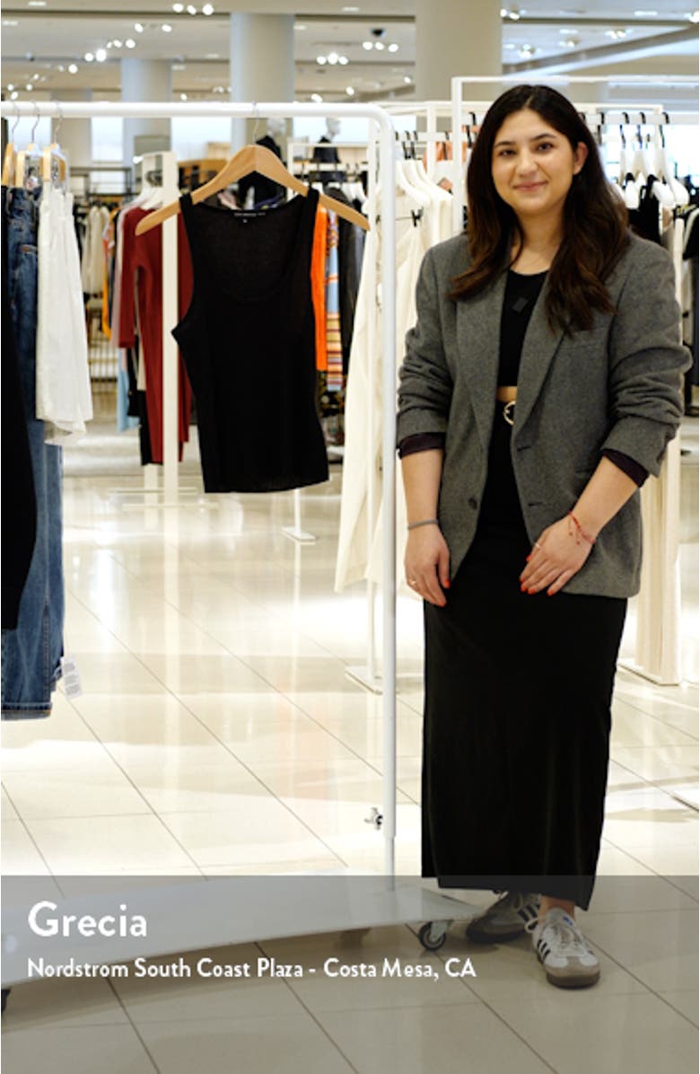 Light Ribbed Crop Tank, sales video thumbnail