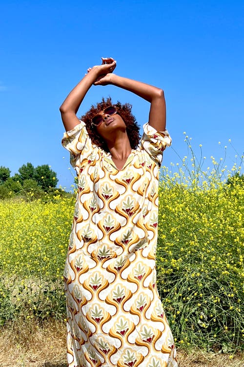 Henelle Hooded Kaftan In Higher State