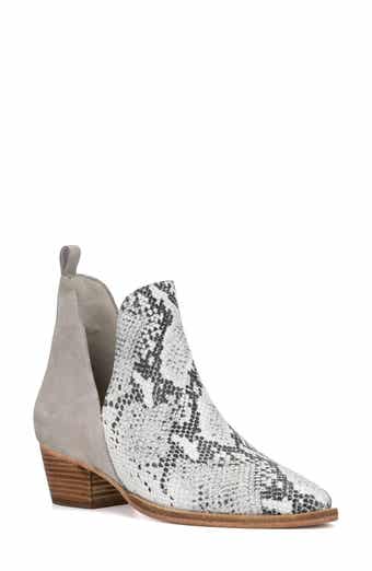 VINTAGE FOUNDRY Kara Block Heel Bootie