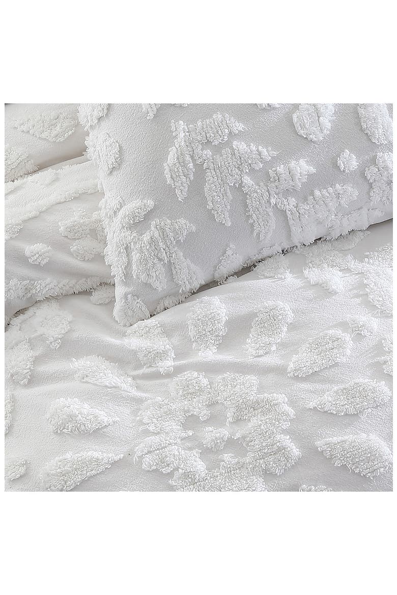 Chenille Laurel Comforter & Shams Set, Alternate, color, WHITE