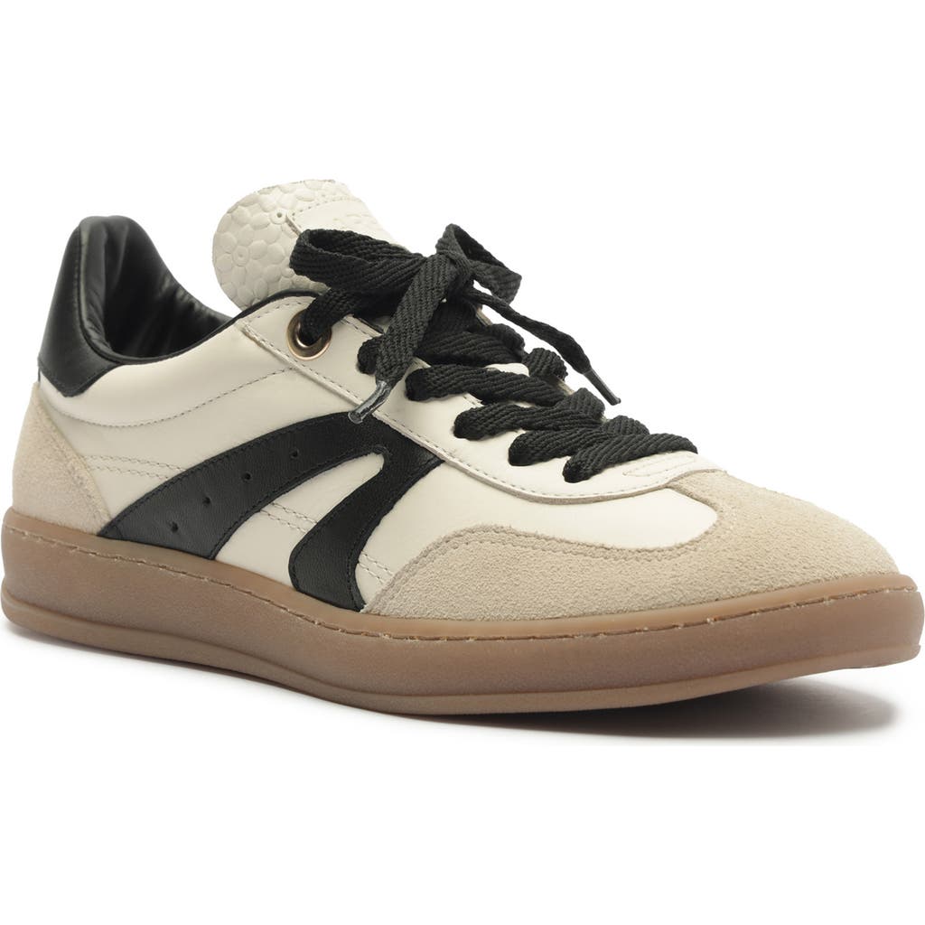 Arezzo Maxine Sneaker