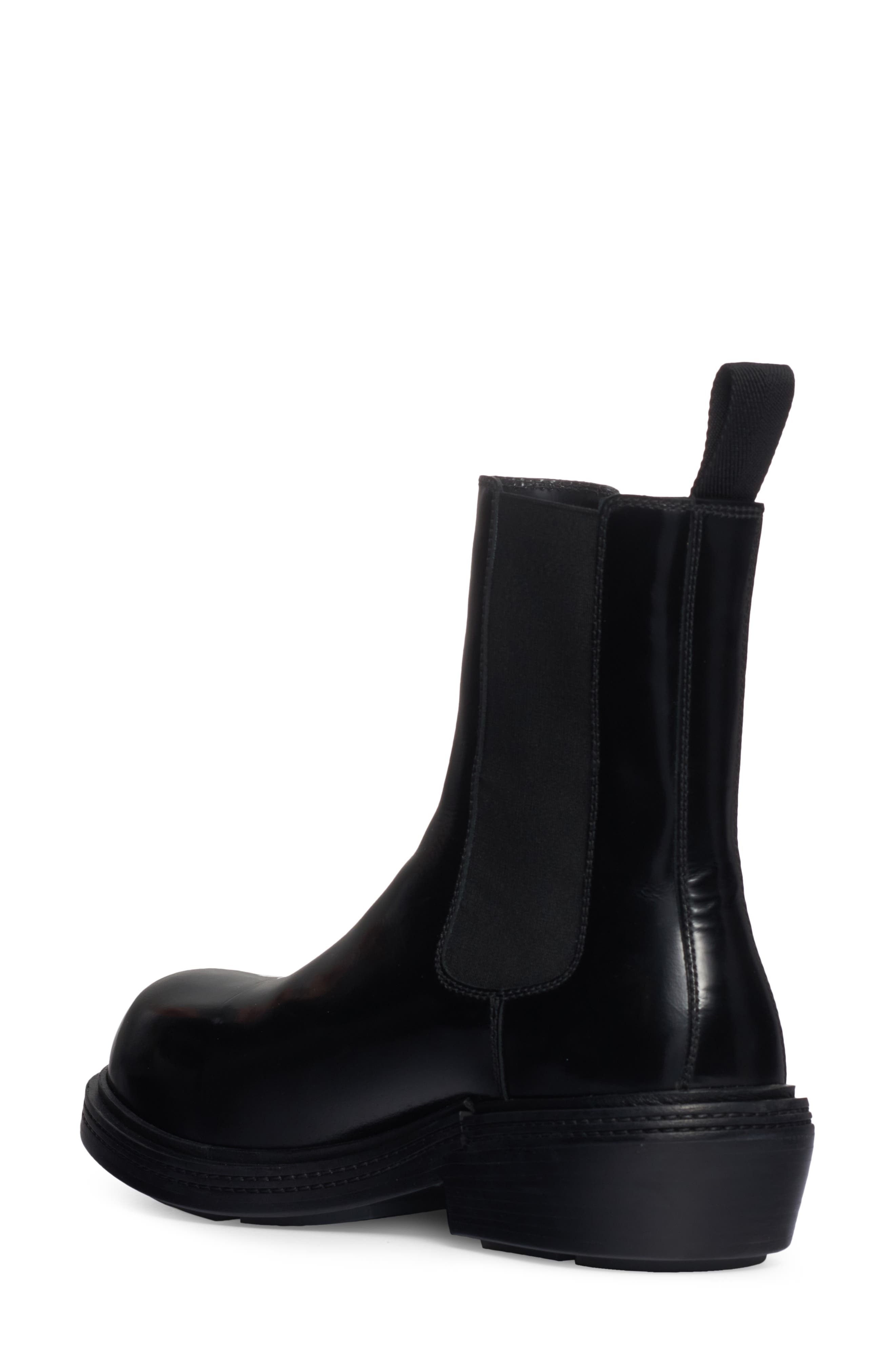 Bottega Veneta Round Toe Chelsea Boot, Alternate, color, Black
